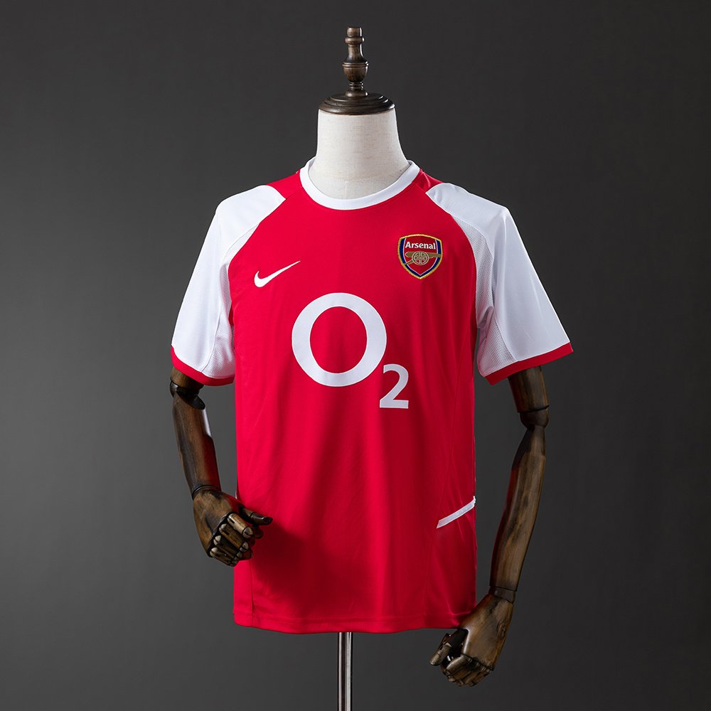 Arsenal 2004/05 Local
