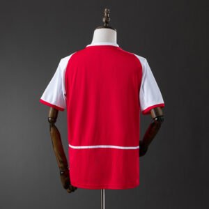Arsenal 2004/05 Local